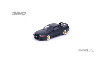 INNO64 1:64 Skyline GT-R R32 Matt Black