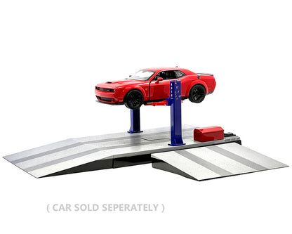 1:24 Die-Cast Auto Lift Collectible Series: Service Center (Auto Lift) – MiJo Exclusives