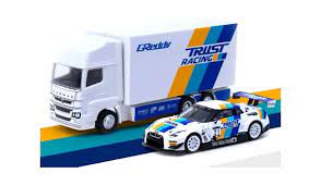 Tarmac Works 1:64 Nissan GT-R NISMO GT3 GT Greddy with Plastic Truck