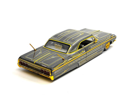 Maisto 1:24 1964 Chevrolet Impala SS Lowrider – Grey – Design Lowriders – Mijo Exclusives